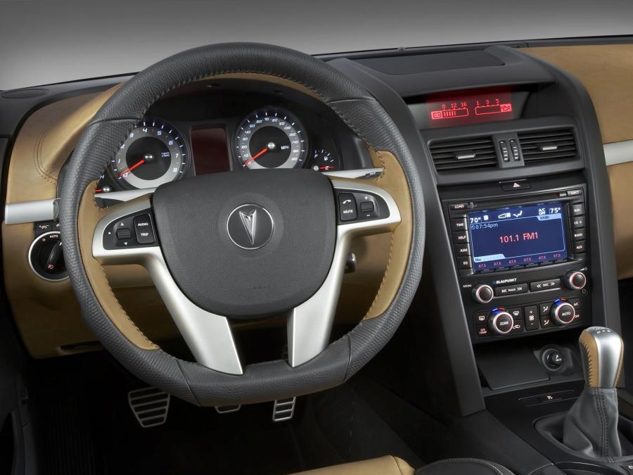  Pontiac G8 2008 года  (фото 52 из 85)